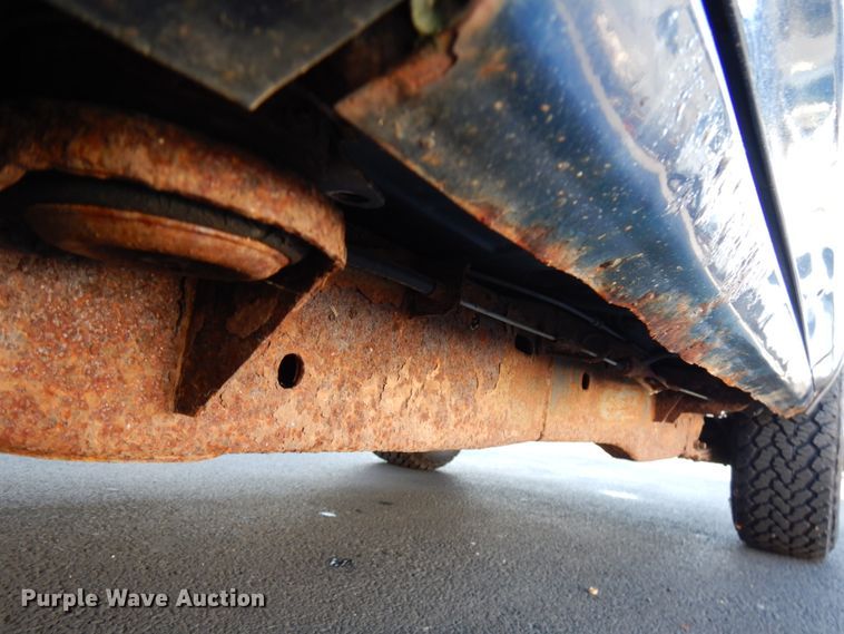 image for item HX9511 2000 Chevrolet Blazer  SUV