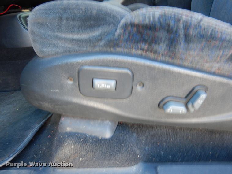 image for item HX9511 2000 Chevrolet Blazer  SUV