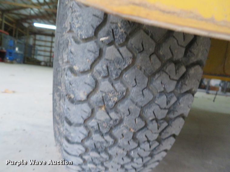 image for item DH0593 Power Tek 731  wood chipper