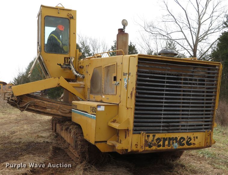 image for item DH0629 1993 Vermeer T850  trencher