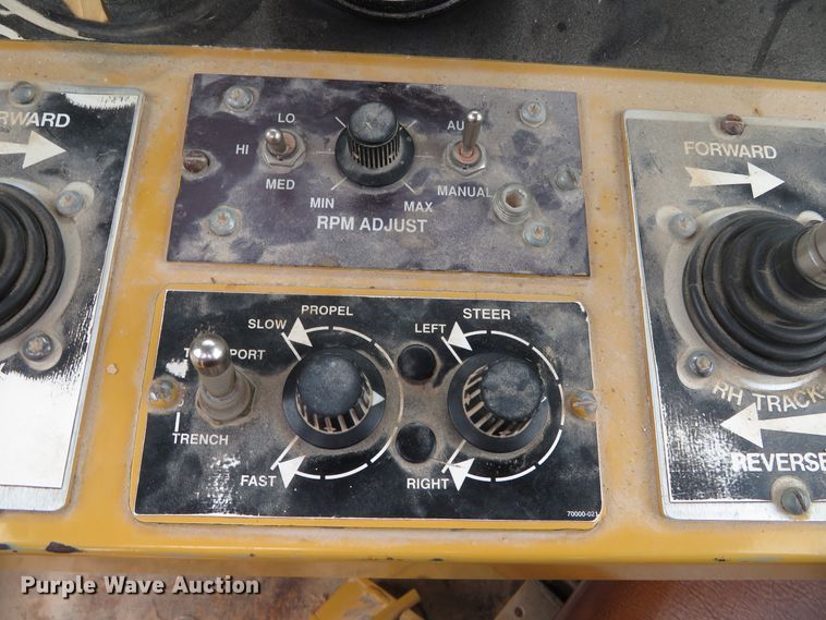 image for item DH0629 1993 Vermeer T850  trencher