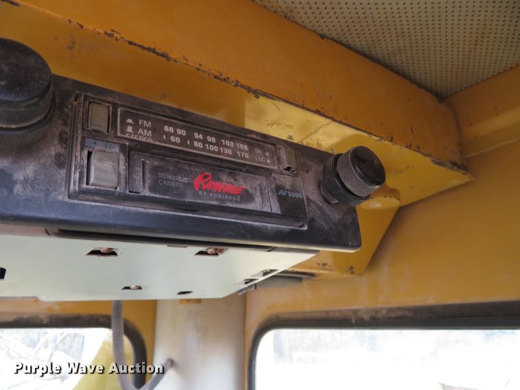 image for item DH0629 1993 Vermeer T850  trencher