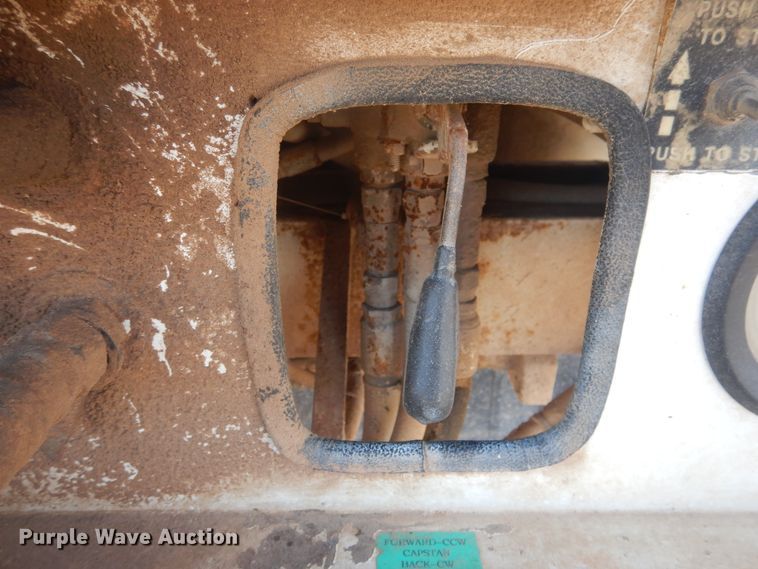 image for item DJ4905 1999 GMC C7500  bucket truck