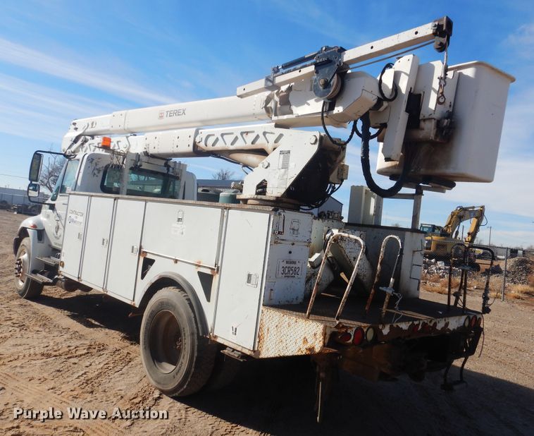 image for item DJ4906 2007 International 4300  bucket truck