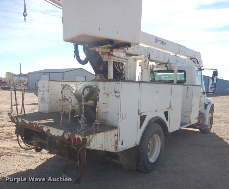 image for item DJ4906 2007 International 4300  bucket truck