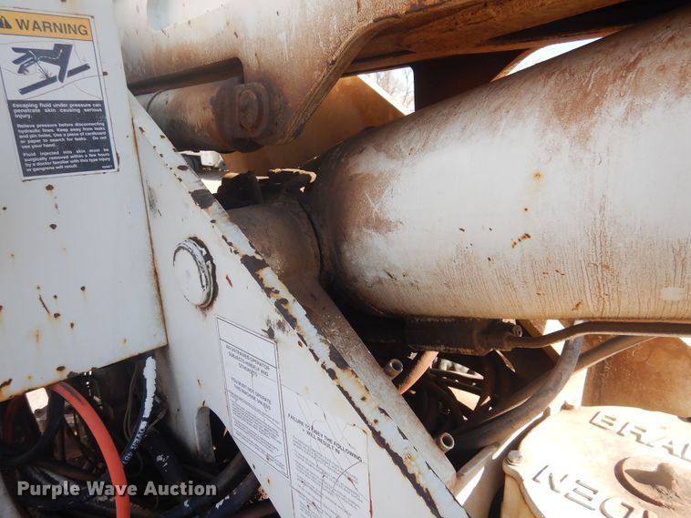 image for item DJ4906 2007 International 4300  bucket truck