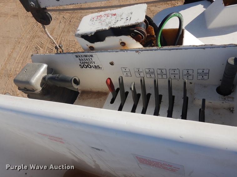 image for item DJ4906 2007 International 4300  bucket truck