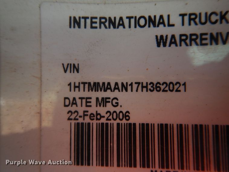 image for item DJ4906 2007 International 4300  bucket truck