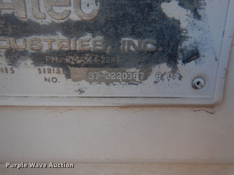 image for item DJ4907 2005 International 4300  pressure digger derrick truck