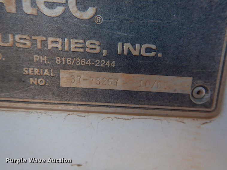 image for item DJ4909 2002 Ford F750 Super Duty  Pressure digger derrick truck