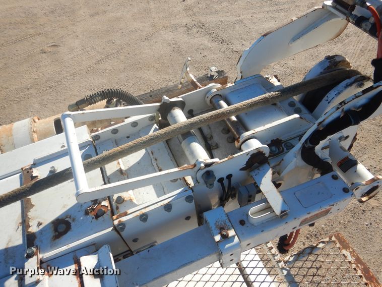 image for item DJ4909 2002 Ford F750 Super Duty  Pressure digger derrick truck