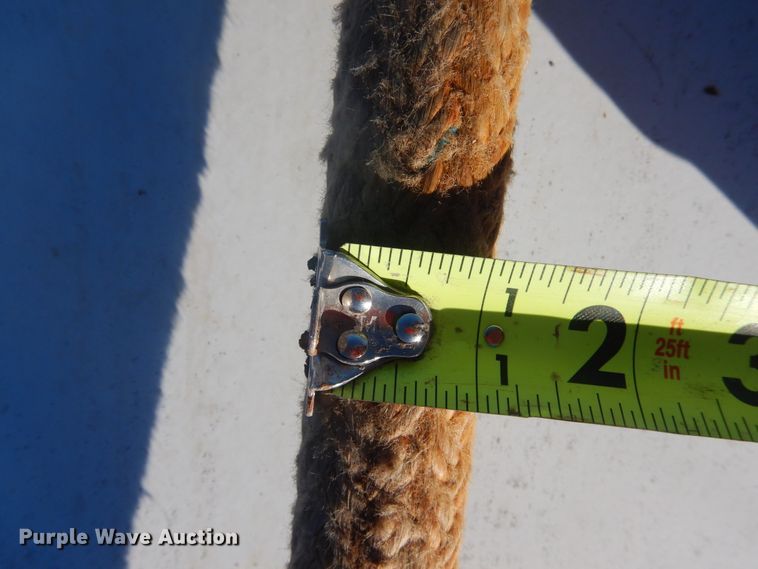 image for item DJ4909 2002 Ford F750 Super Duty  Pressure digger derrick truck