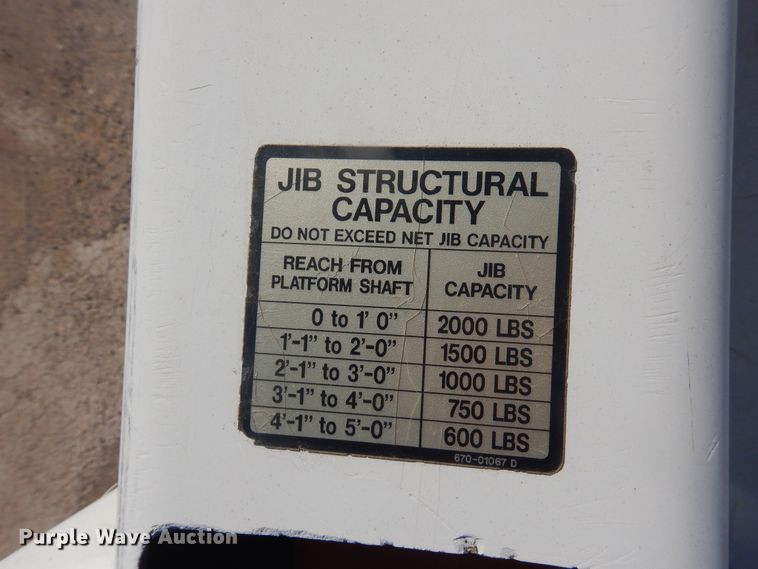 image for item DJ4910 2009 International 4300  bucket truck