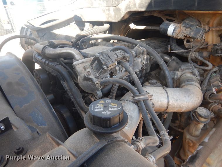 image for item DJ4910 2009 International 4300  bucket truck