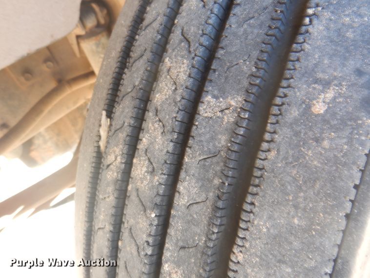 image for item DJ4910 2009 International 4300  bucket truck