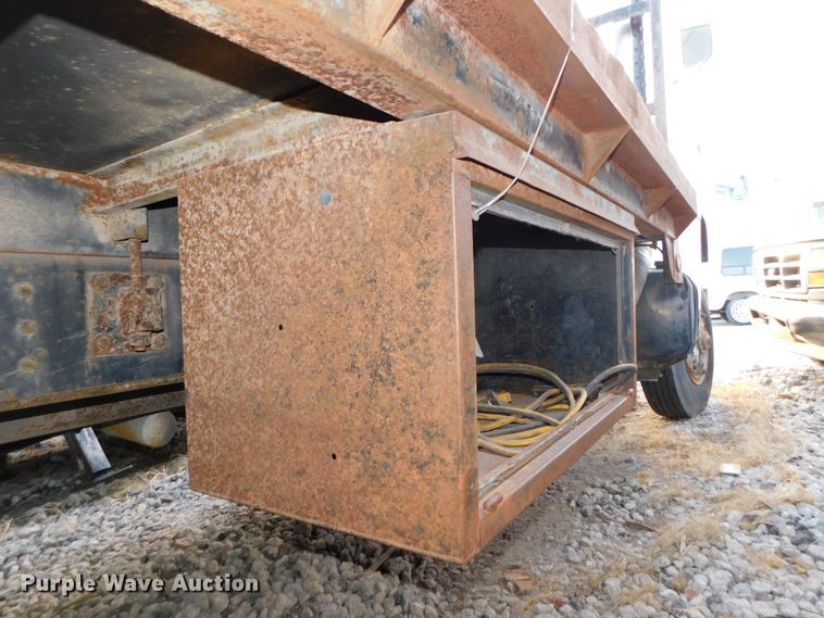 image for item DJ5873 Flatbed