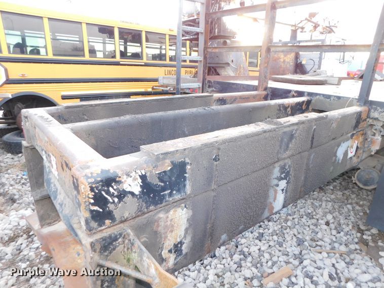 image for item DJ5873 Flatbed