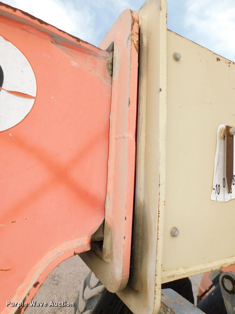 image for item DJ5884 2007 JLG G9-43A  telehandler