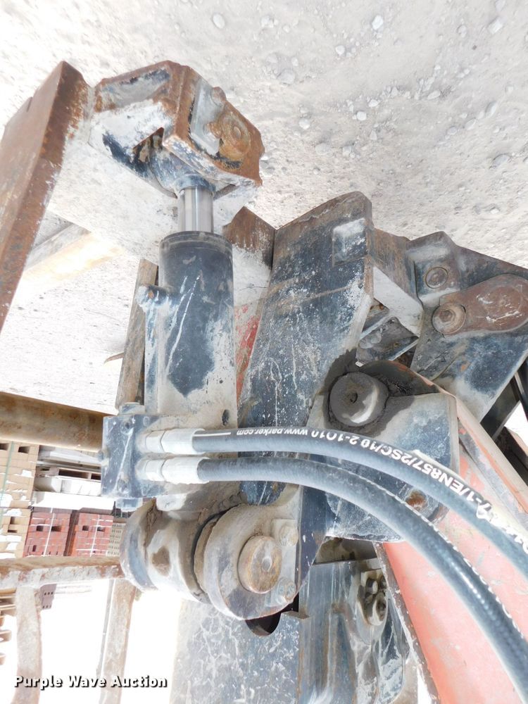 image for item DJ5884 2007 JLG G9-43A  telehandler