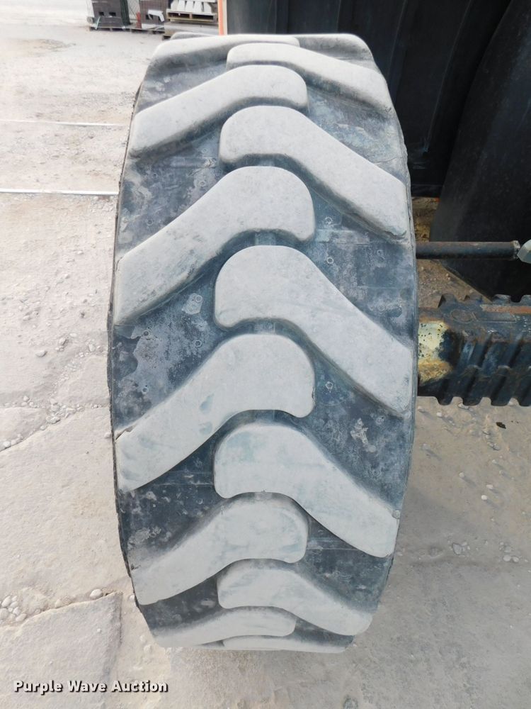 image for item DJ5884 2007 JLG G9-43A  telehandler