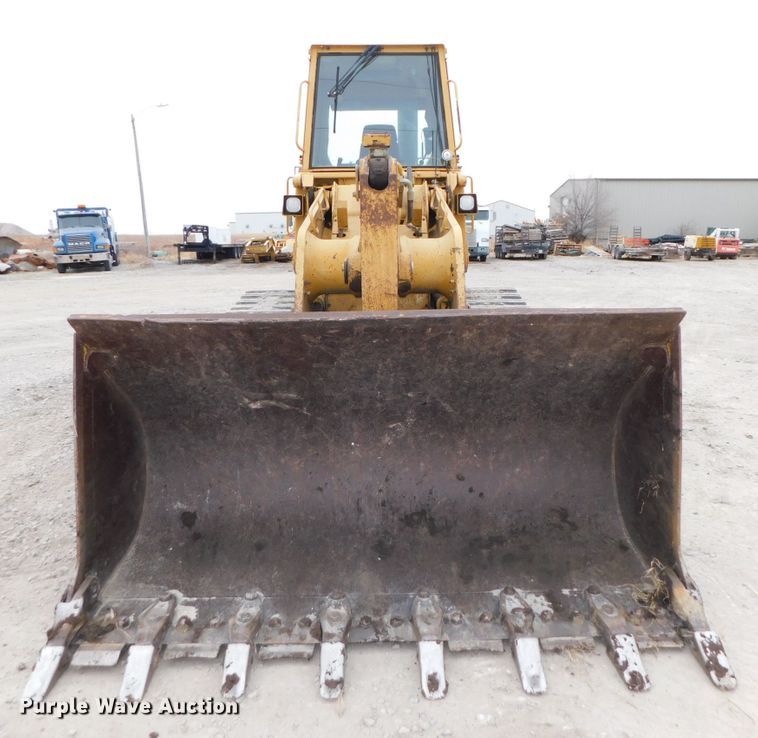 image for item DJ5886 1997 Caterpillar 963B  track loader