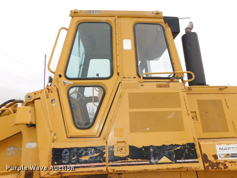 image for item DJ5886 1997 Caterpillar 963B  track loader