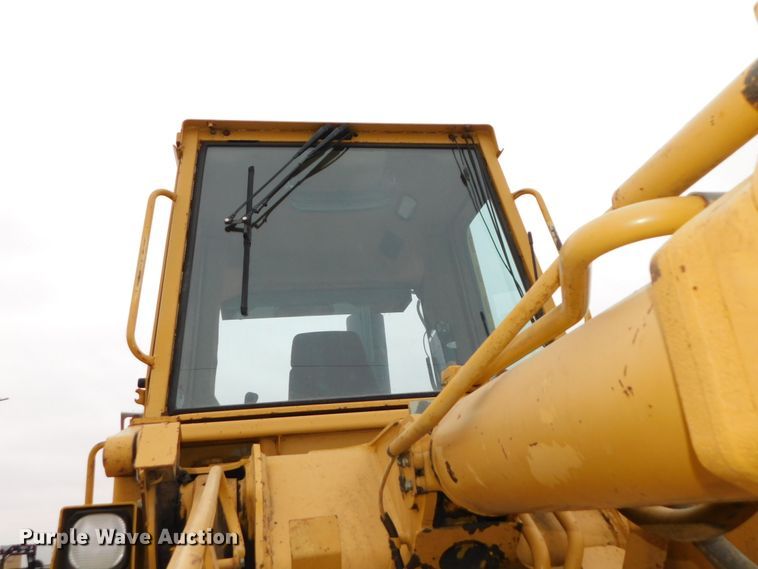 image for item DJ5886 1997 Caterpillar 963B  track loader