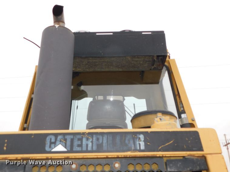 image for item DJ5886 1997 Caterpillar 963B  track loader