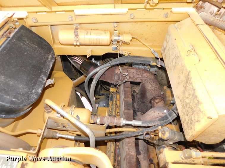 image for item DJ5886 1997 Caterpillar 963B  track loader