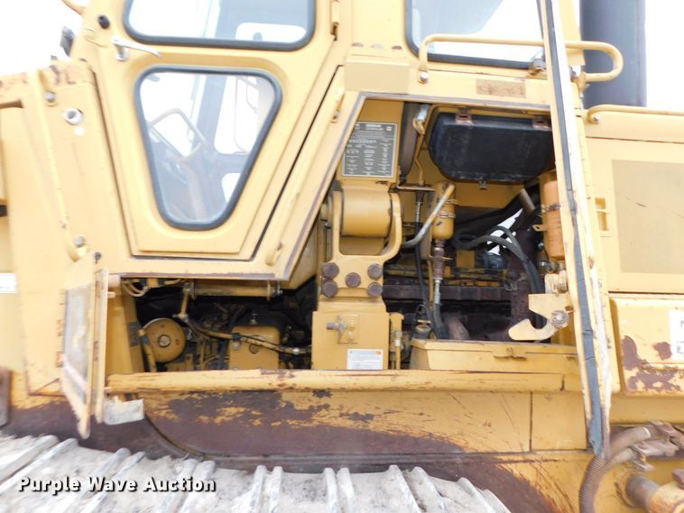 image for item DJ5886 1997 Caterpillar 963B  track loader