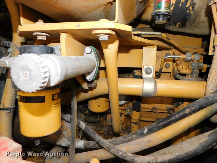 image for item DJ5886 1997 Caterpillar 963B  track loader