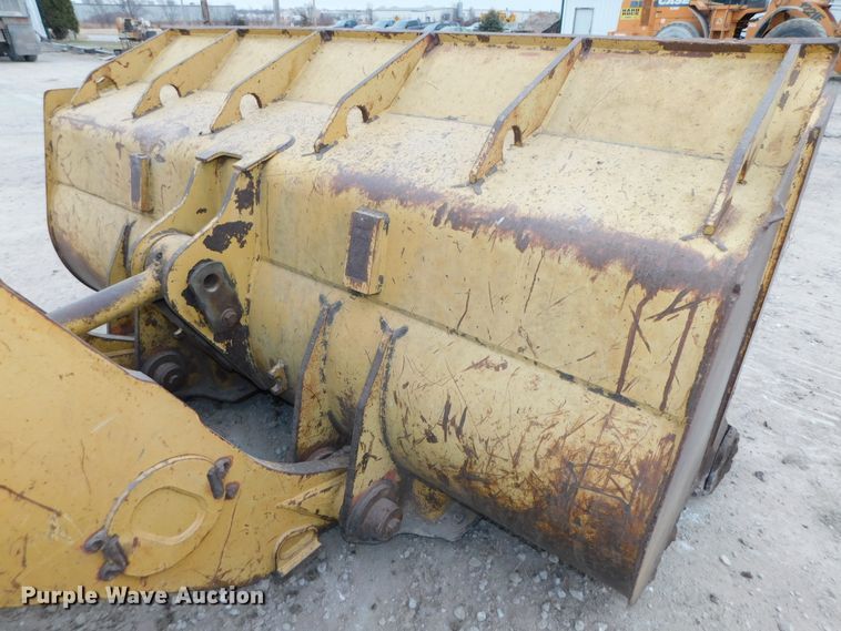 image for item DJ5886 1997 Caterpillar 963B  track loader