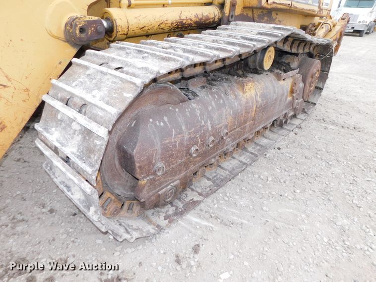 image for item DJ5886 1997 Caterpillar 963B  track loader