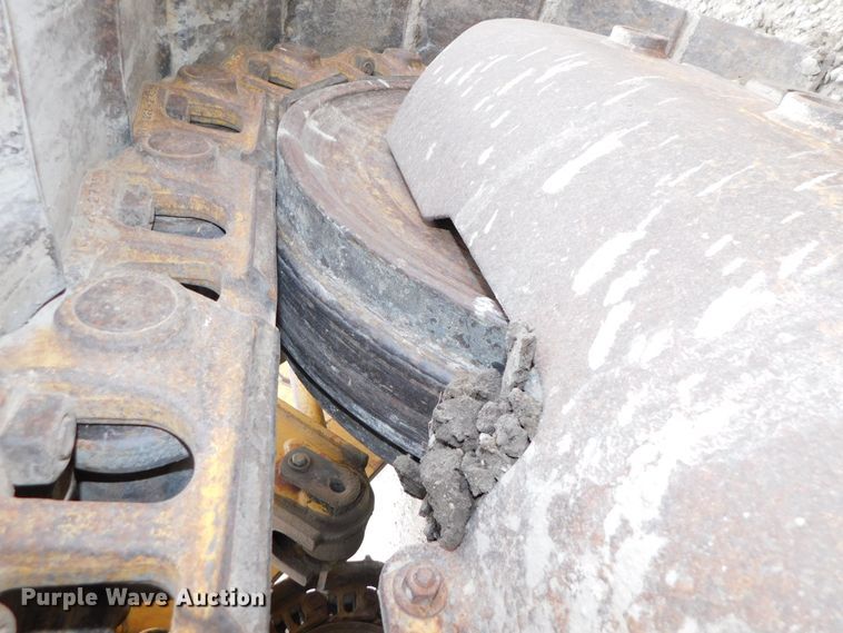 image for item DJ5886 1997 Caterpillar 963B  track loader