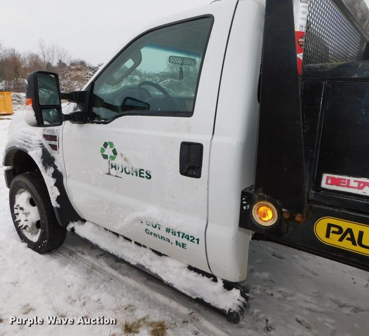 image for item DJ5897 2009 Ford F450 Super Duty XL  flatbed truck