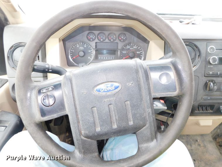 image for item DJ5897 2009 Ford F450 Super Duty XL  flatbed truck