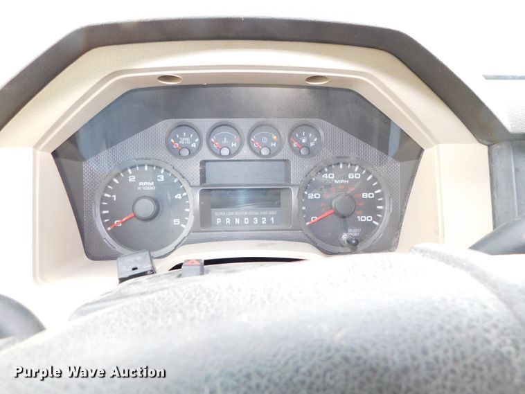 image for item DJ5897 2009 Ford F450 Super Duty XL  flatbed truck