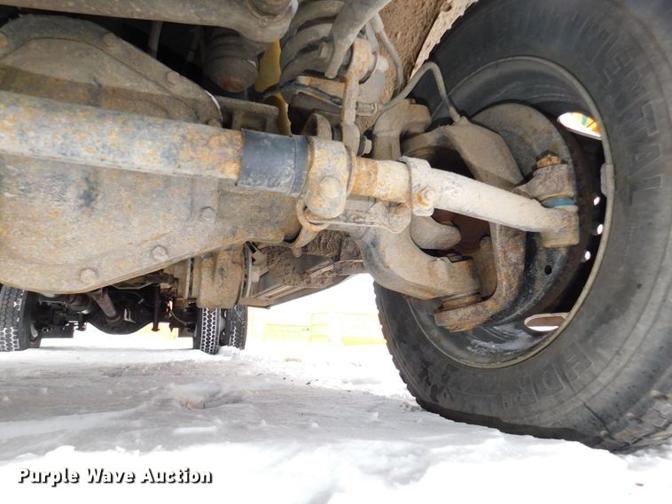 image for item DJ5897 2009 Ford F450 Super Duty XL  flatbed truck