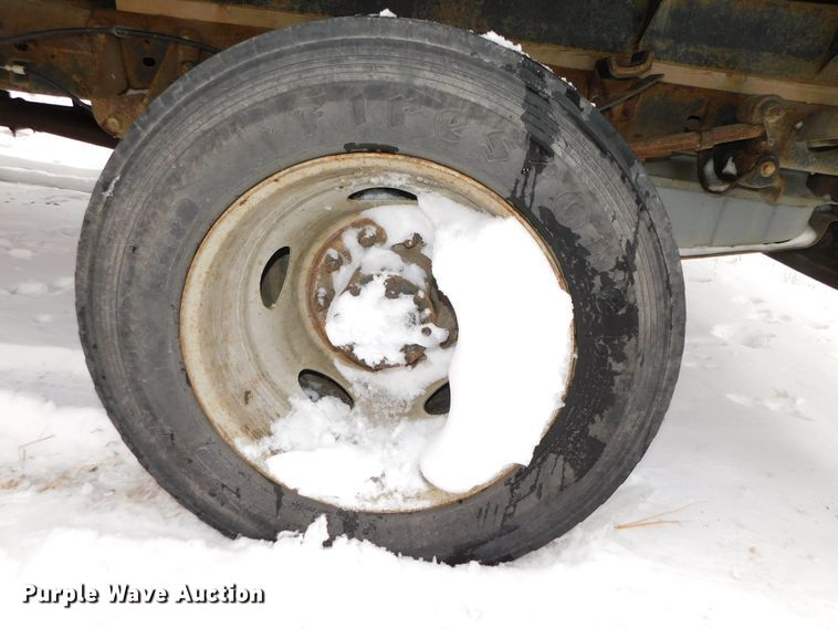 image for item DJ5897 2009 Ford F450 Super Duty XL  flatbed truck