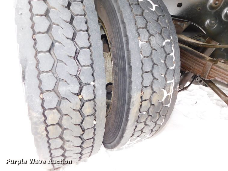 image for item DJ5897 2009 Ford F450 Super Duty XL  flatbed truck