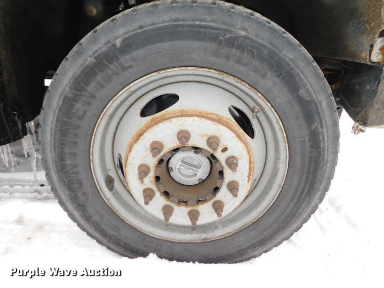 image for item DJ5897 2009 Ford F450 Super Duty XL  flatbed truck