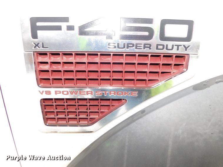 image for item DJ5897 2009 Ford F450 Super Duty XL  flatbed truck