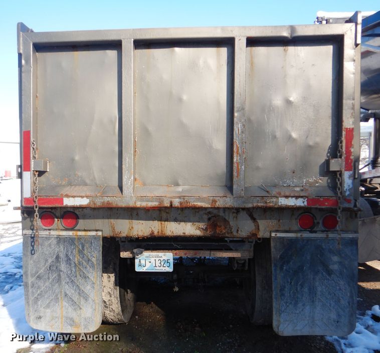 image for item DJ8575 1996 Leach end dump pup trailer