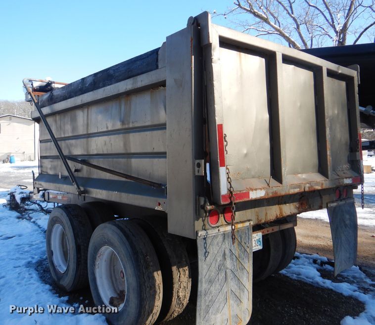 image for item DJ8575 1996 Leach end dump pup trailer