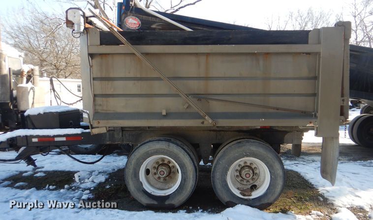 image for item DJ8575 1996 Leach end dump pup trailer
