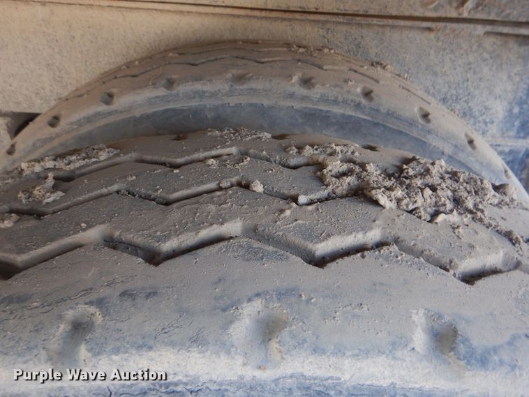 image for item DJ8575 1996 Leach end dump pup trailer