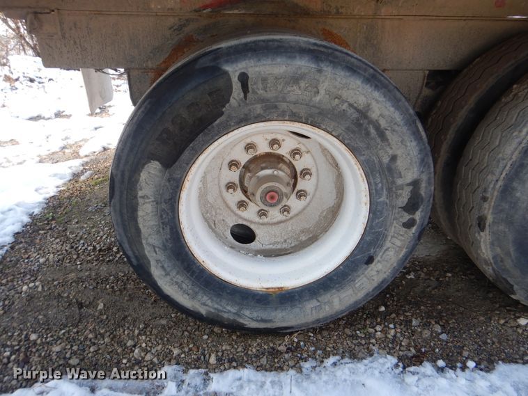 image for item DJ8575 1996 Leach end dump pup trailer