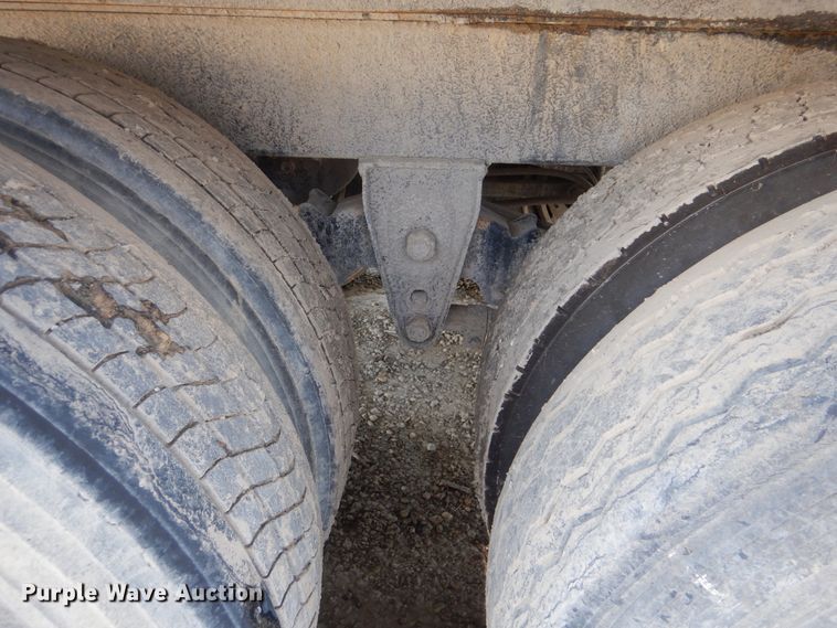 image for item DJ8575 1996 Leach end dump pup trailer