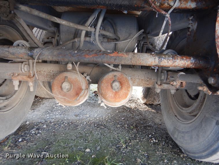 image for item DJ8575 1996 Leach end dump pup trailer