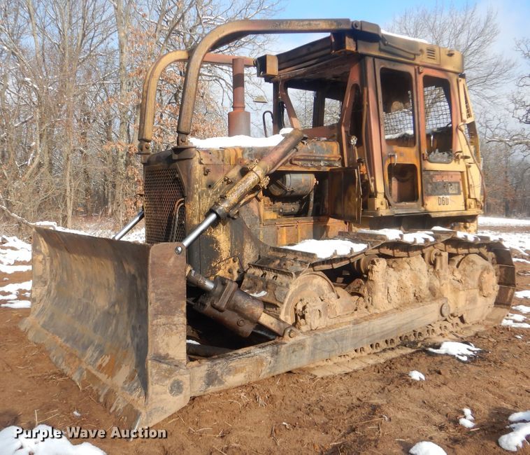 image for item DJ8577 1983 Caterpillar D6D  dozer